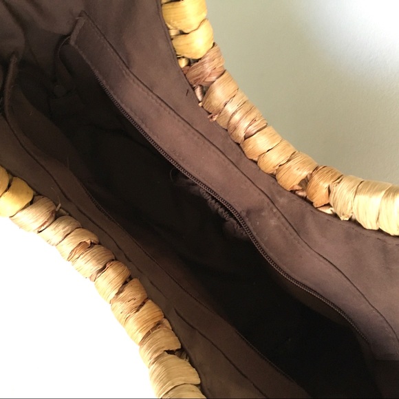 (SOLD) Straw Tote Bag With Round Wood Handles - Picture 9 of 13